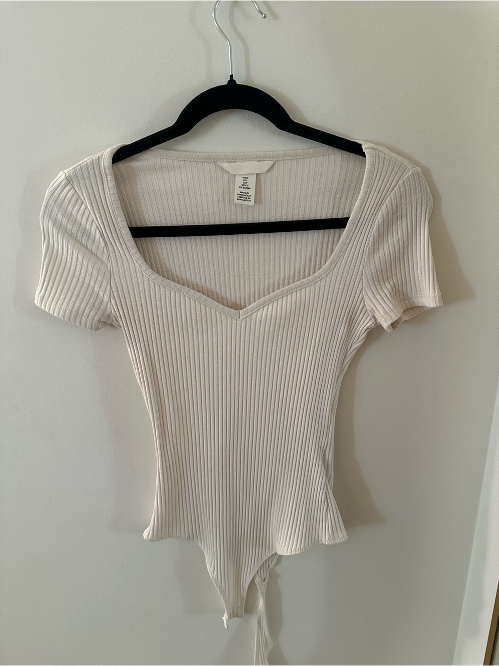 H&M Ribbed Scoop-Neck Short Sleeve Bodysuit - Cream